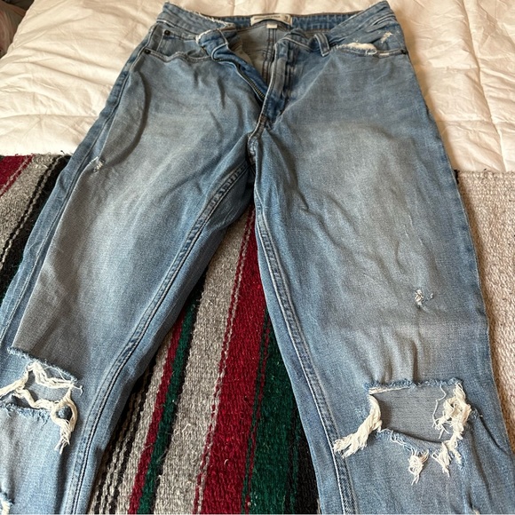 Abercrombie & Fitch skinny high rise jeans, distressed, Curve Love, size 28/6 - Picture 6 of 6